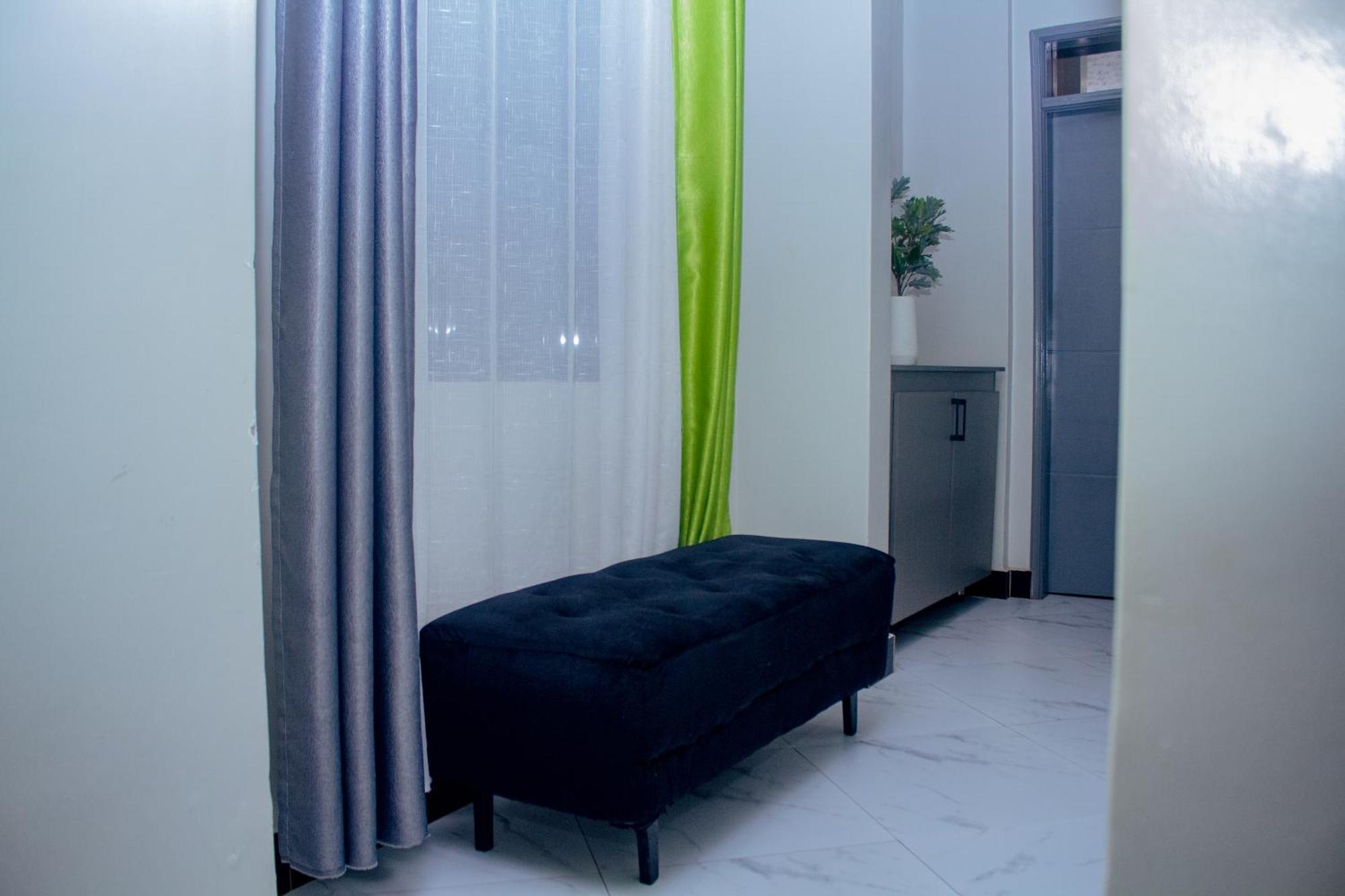 Cozy I, 1 Bedroom Kyanja *